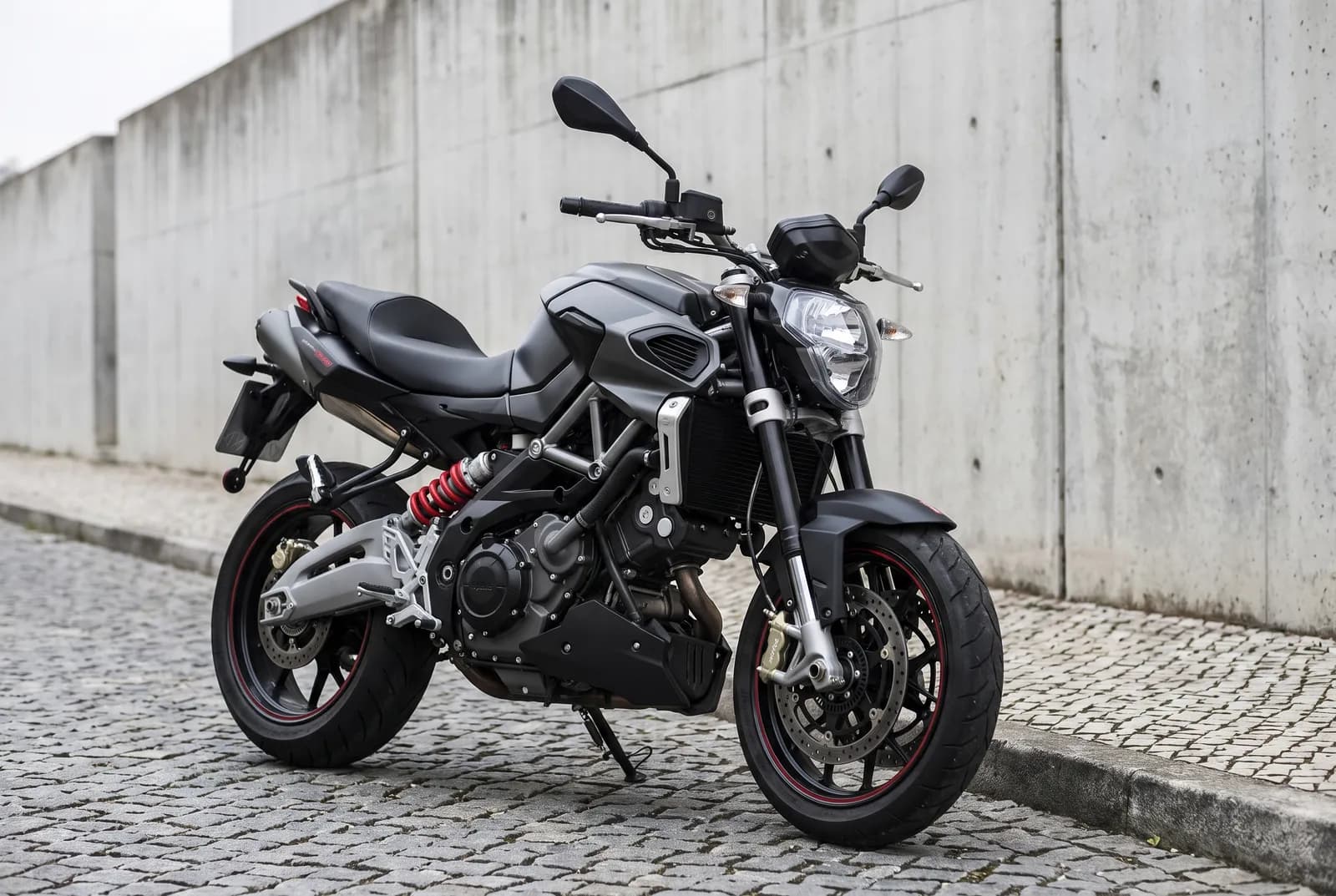 Aprilia Shiver